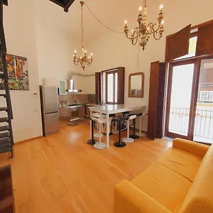 guttuso-tribute-suite-experience-apartment.sicilyhotelsitaly.net/